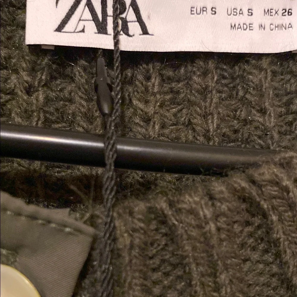NWT Zara Green Knit Cardigan Cropped Style Zara combination nit cardigan with p - Picture 14 of 16